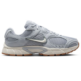 Performance & Running Shoes Nike V5 RNR Right Side View