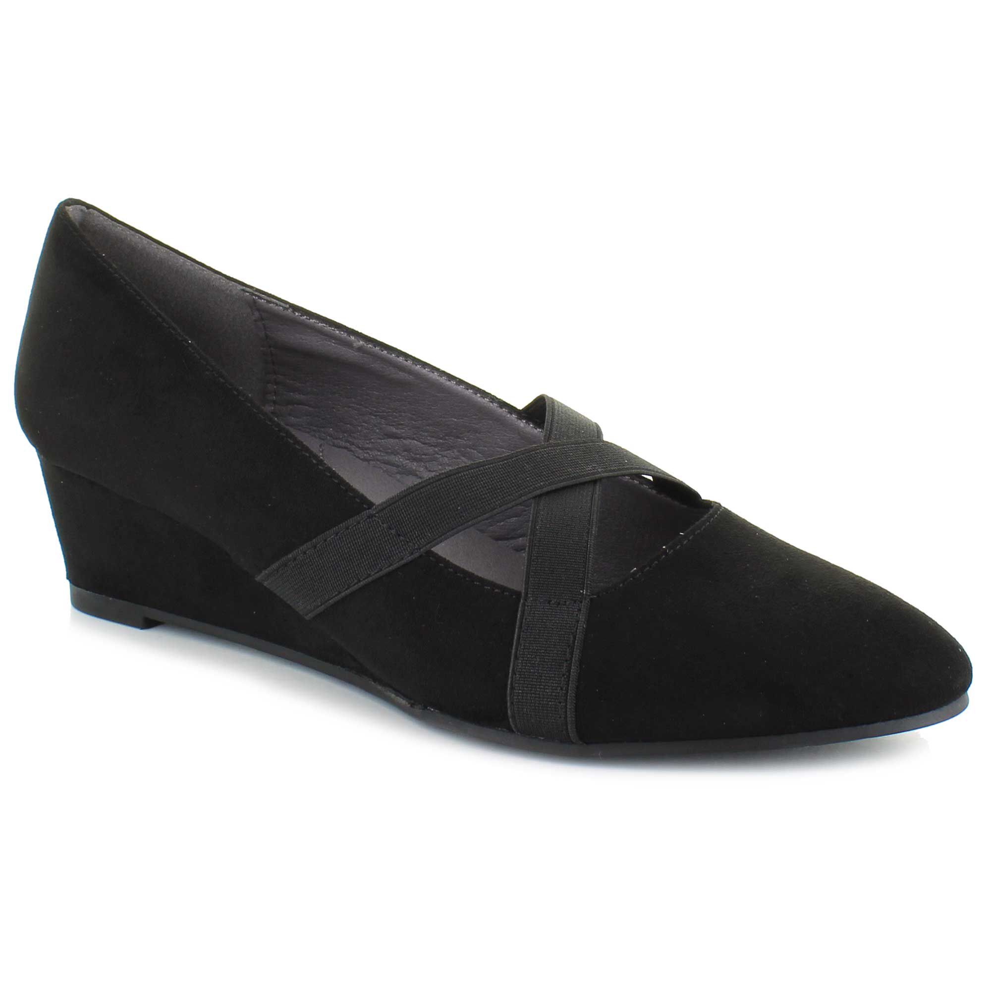 Mootsies store tootsies wedges