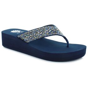 Daisy Street Exclusive chunky flip flop sandals in baby blue