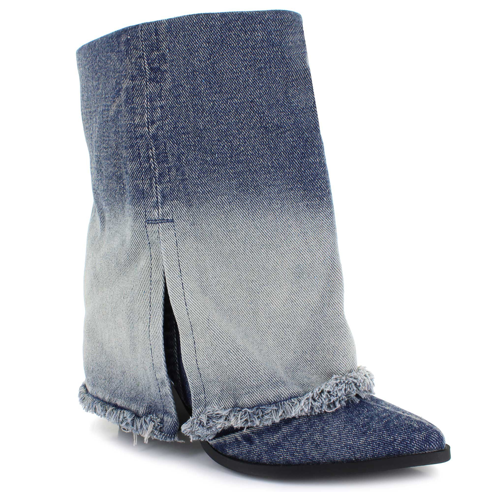 I.D. Required Shania Right Side View