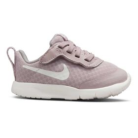  Nike Tanjun EasyOn Right Side View