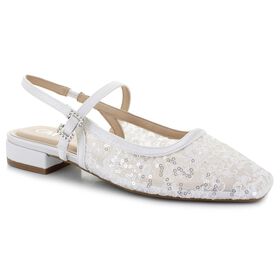  Chelsea Moreland Lacey Right Side View