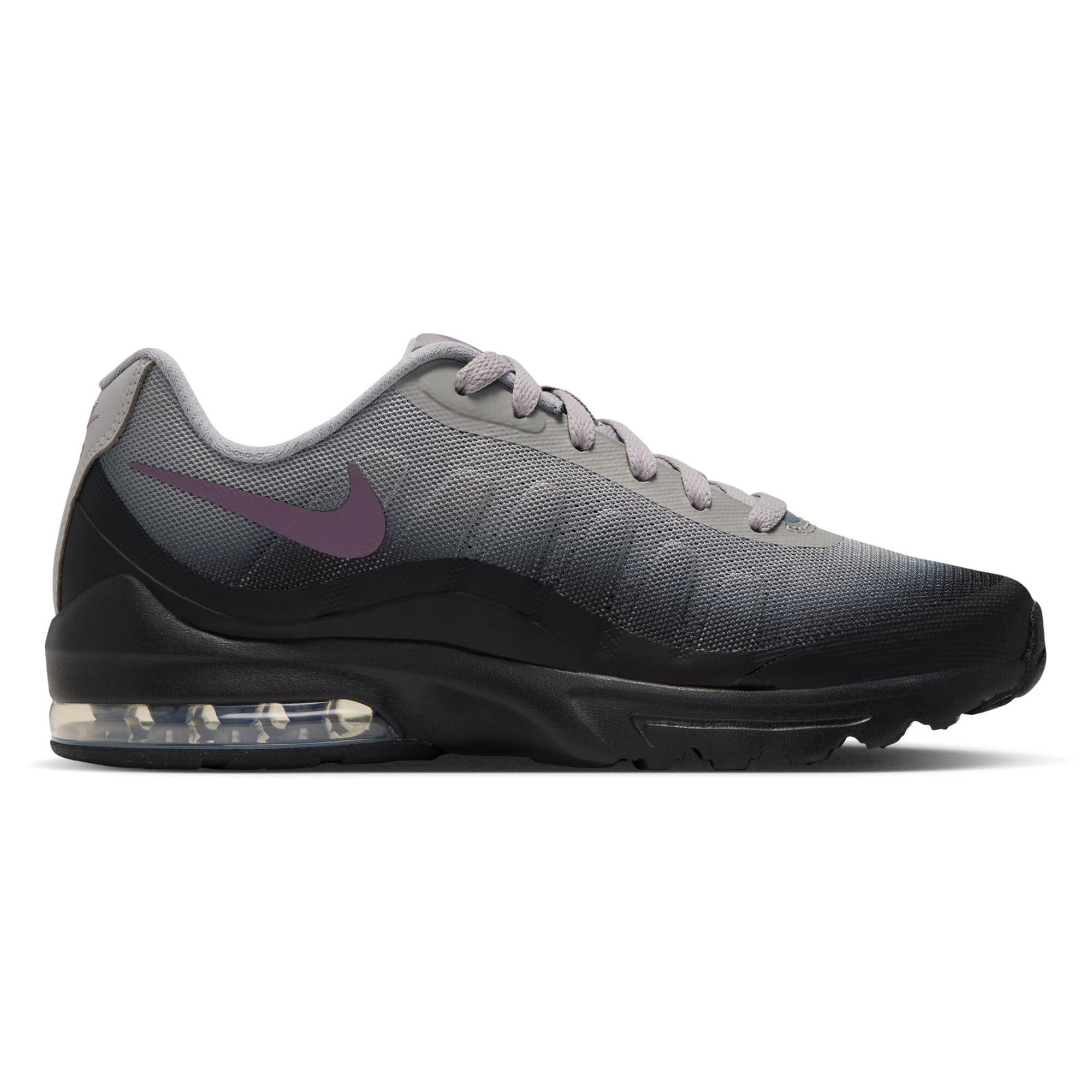 Nike Air Max Invigor Right Side View