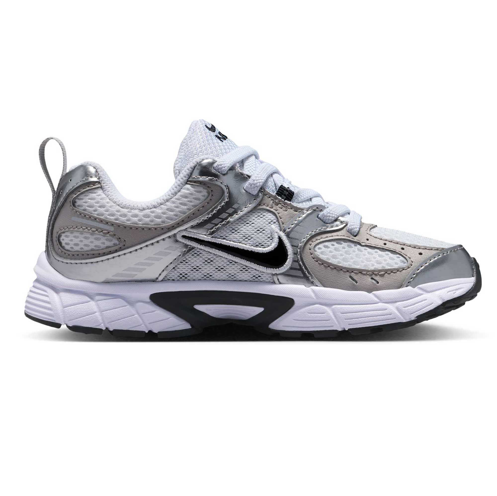 Nike V5 RNR Right Side View