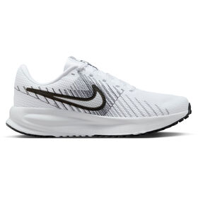  Nike Run Defy Right Side View