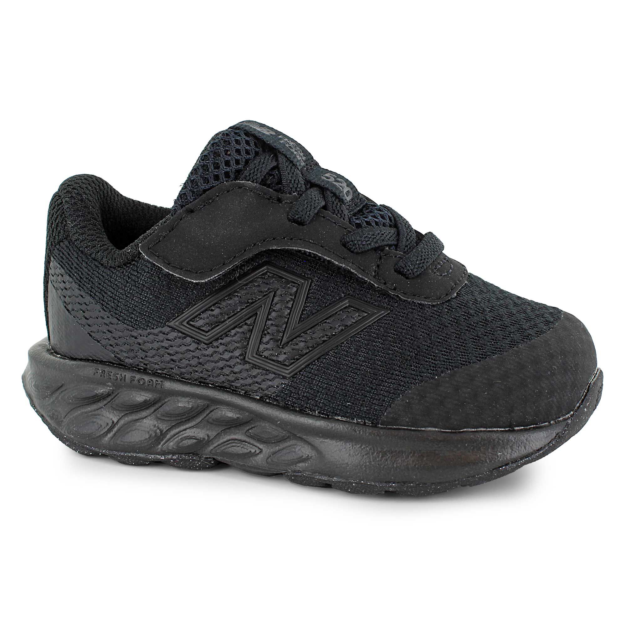 New Balance I520 Right Side View