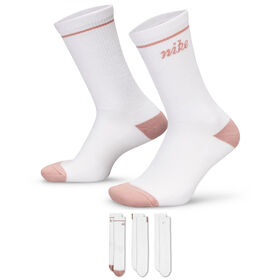 Socks Women's Nike Everyday Cushioned Crew 3-Pair Pack Side View With Package