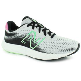  New Balance W520 Right Side View