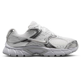  Nike V5 RNR Right Side View