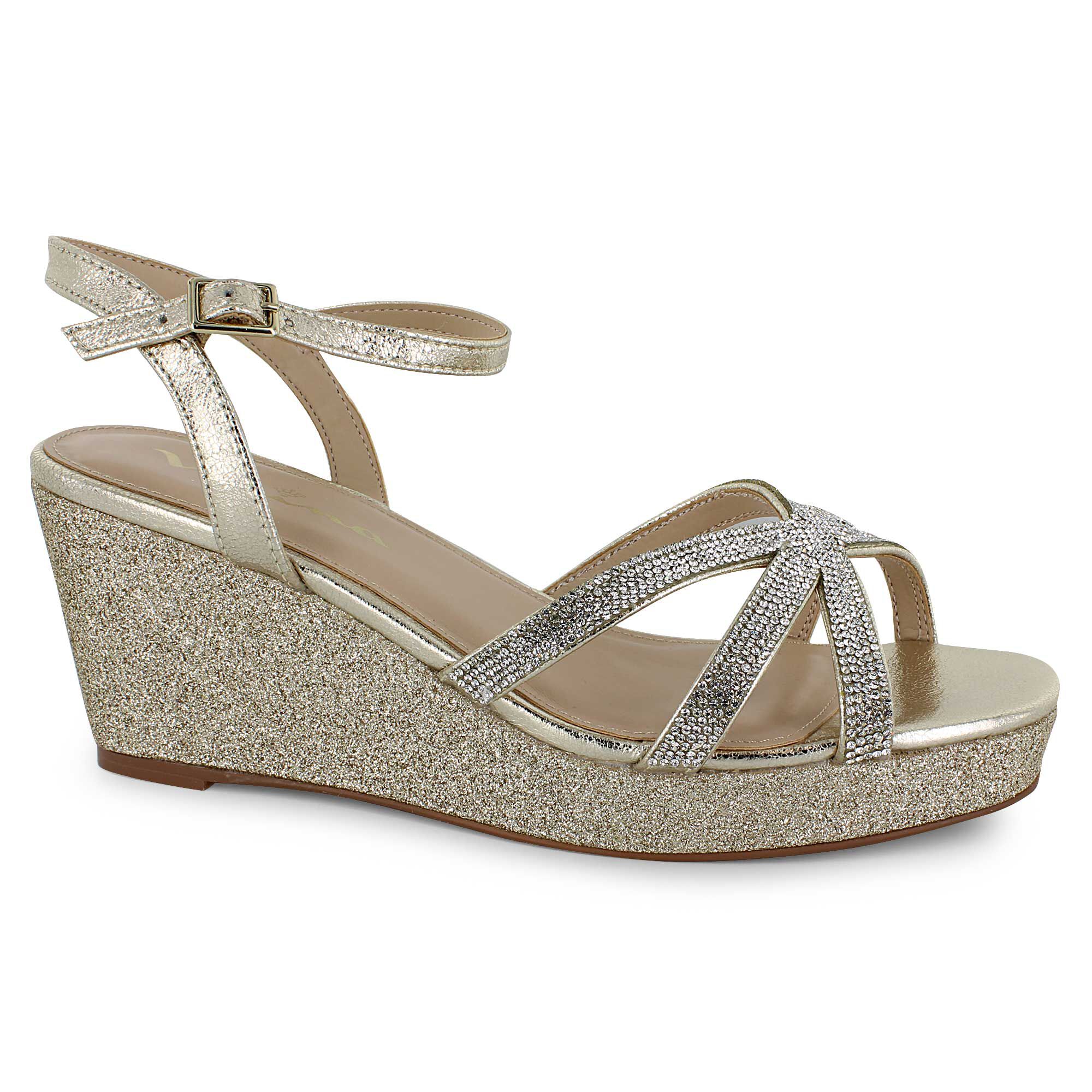 Nina Dalary Right Side View