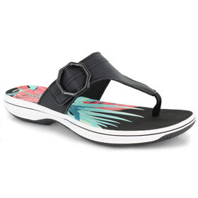  Clarks Breeze Cove Front View