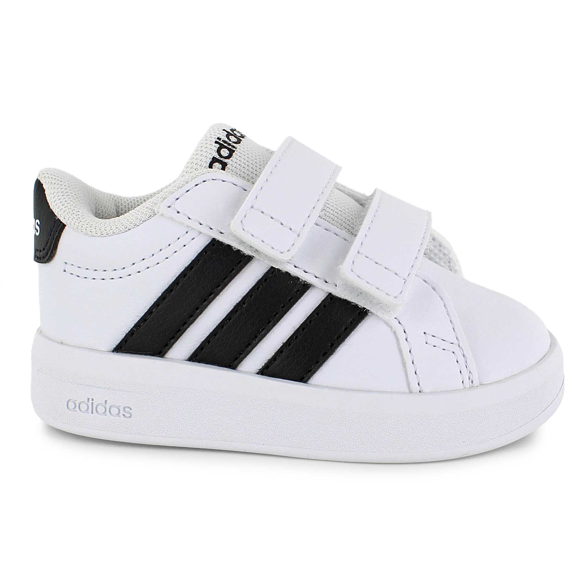 adidas Grand Court 3.0 CF I Right Side View