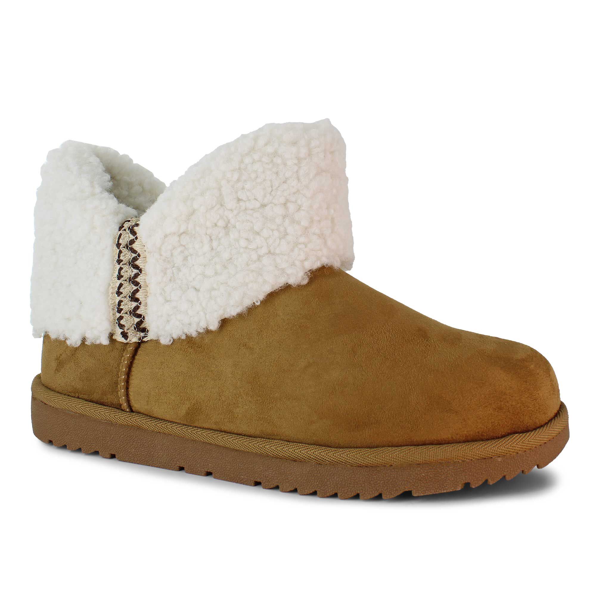 Jessica Cline Snug Right Side View