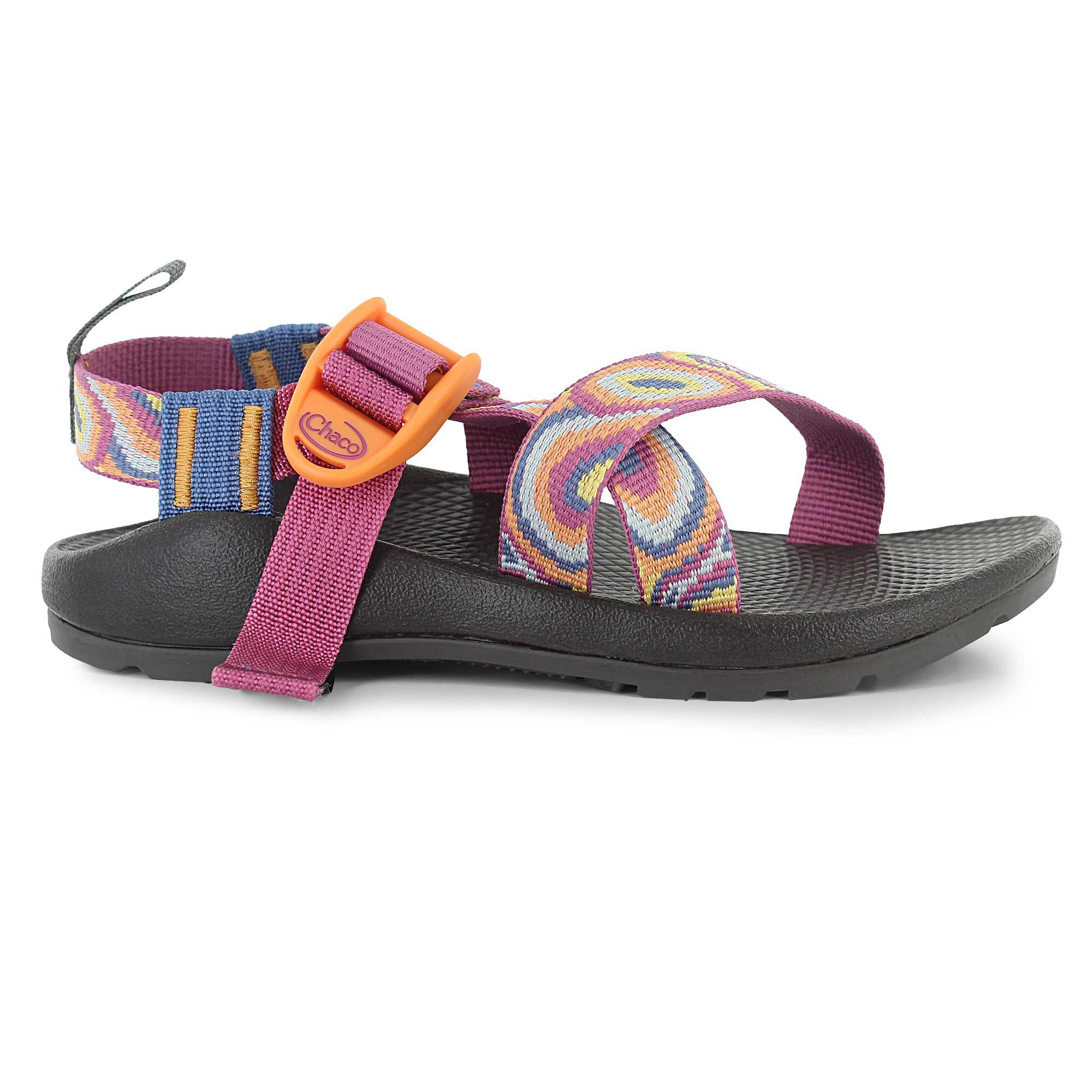 Chacos store locator top