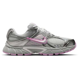  Nike V5 RNR Right Side View
