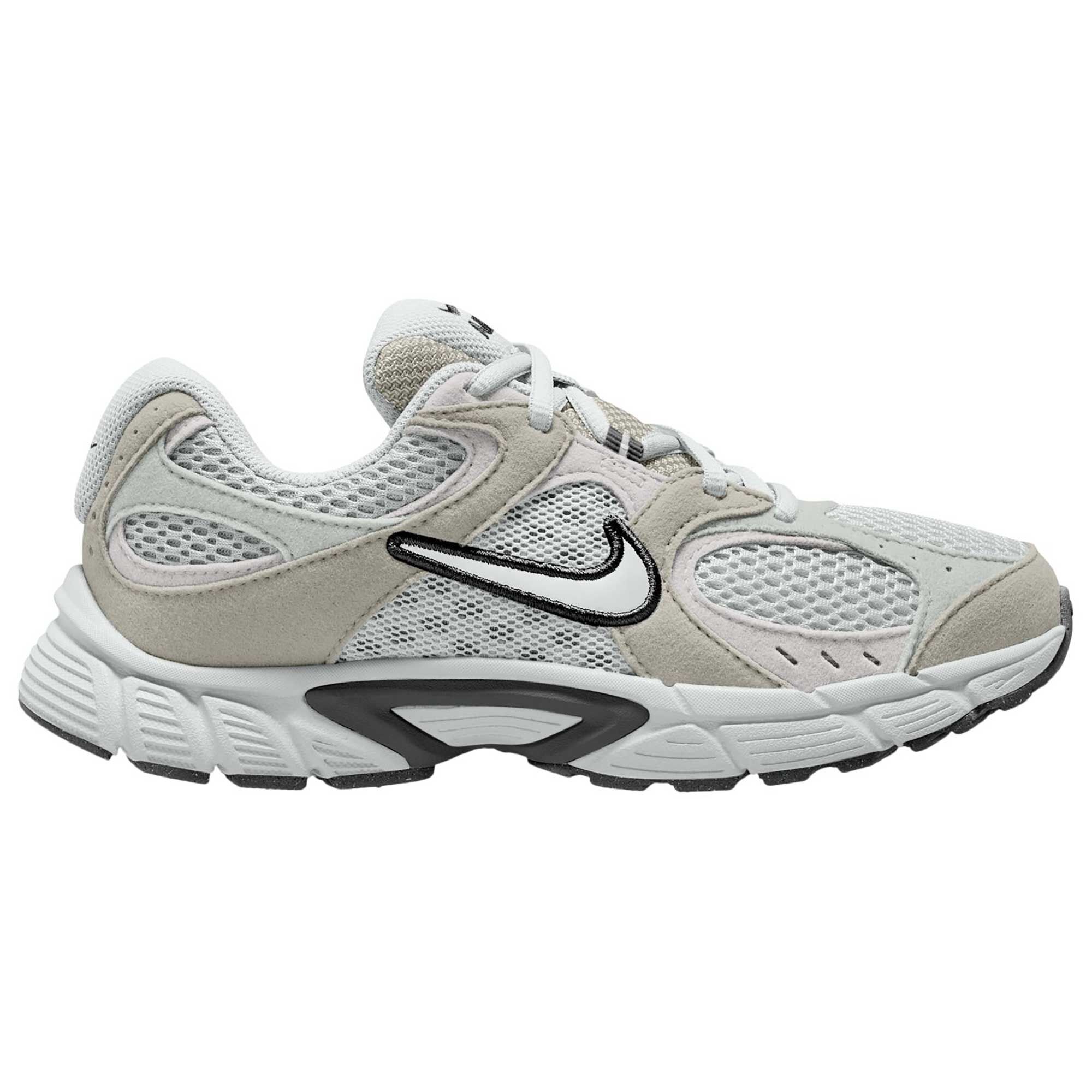 Nike V5 RNR Right Side View