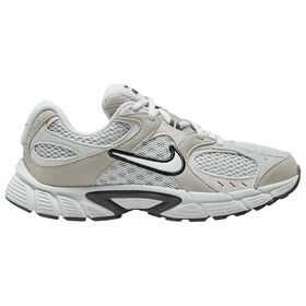  Nike V5 RNR Right Side View