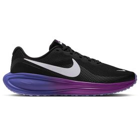  Nike Revolution 8 Right Side View
