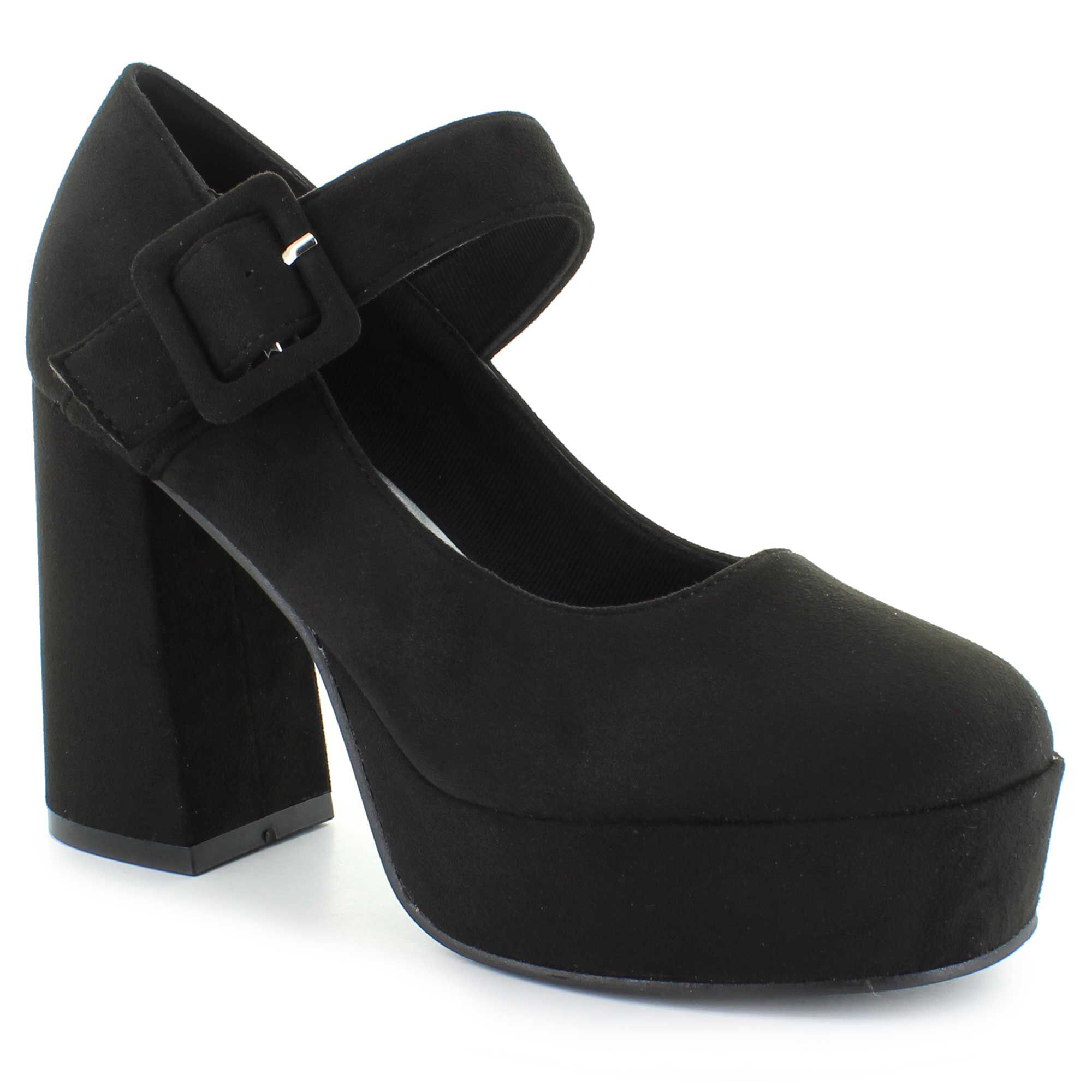 Shoe show black heels 2025