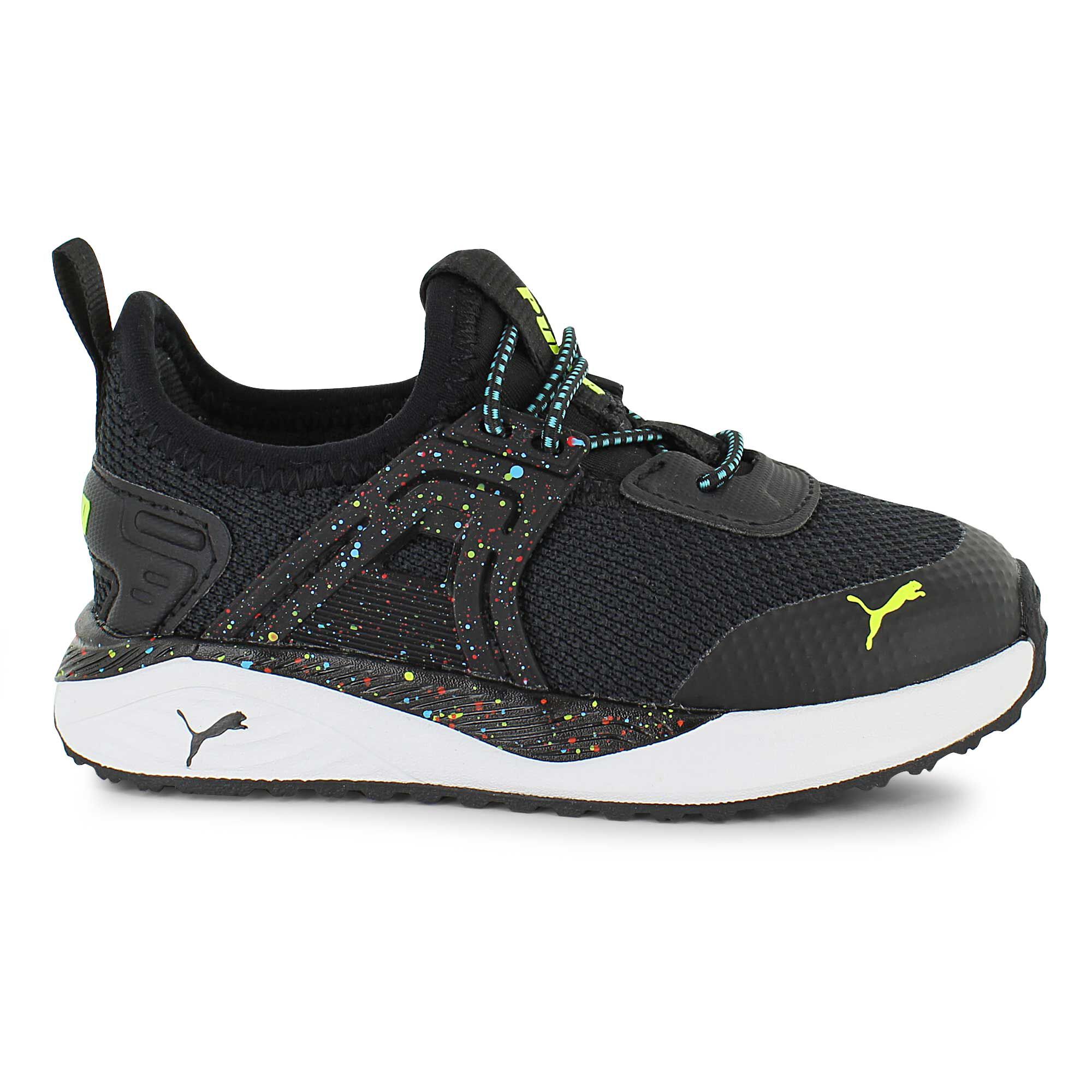 PUMA Pacer 23 Right Side View