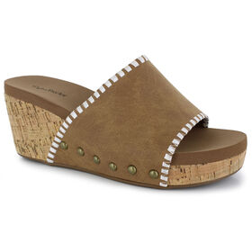  Sophia Taylor Elsa Right Side View