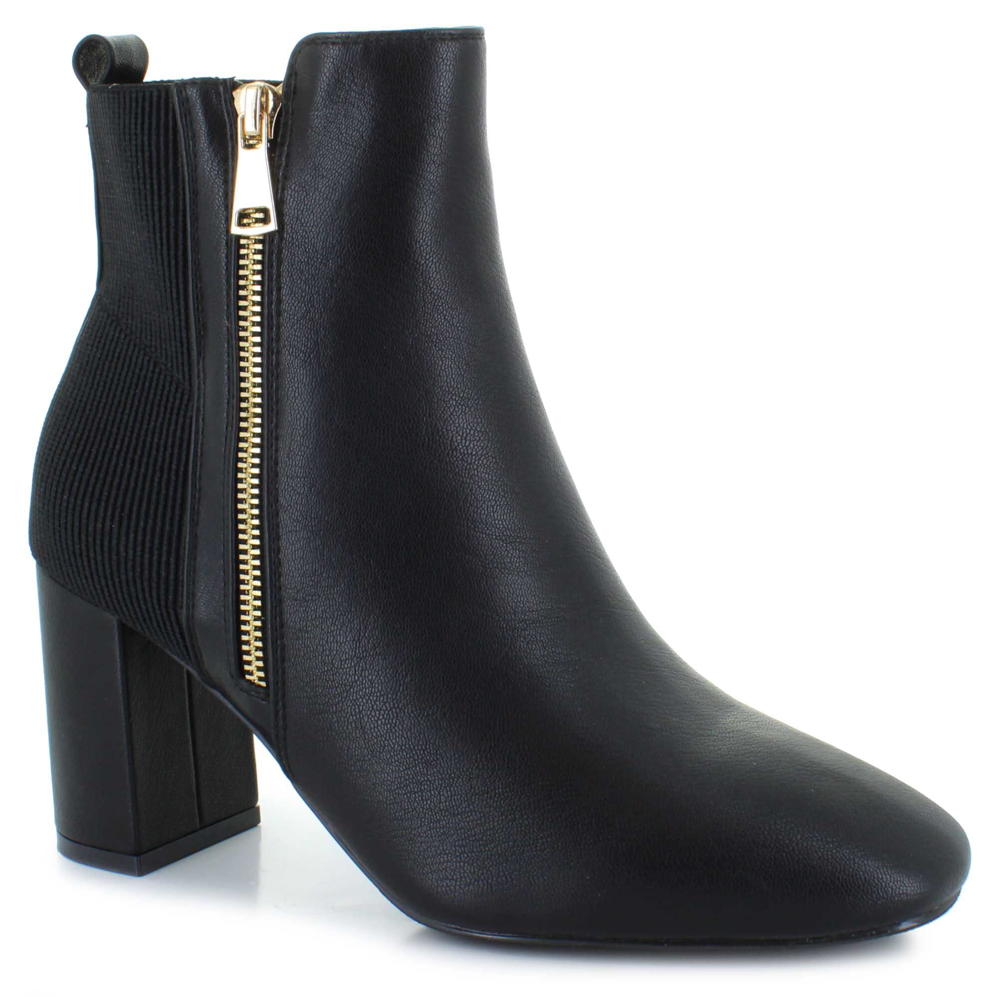 Jessica Cline Arcadia SHOE DEPT ENCORE