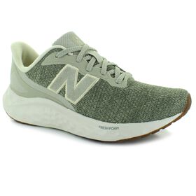 New Balance Fresh Foam Arishi v4 Right Side View