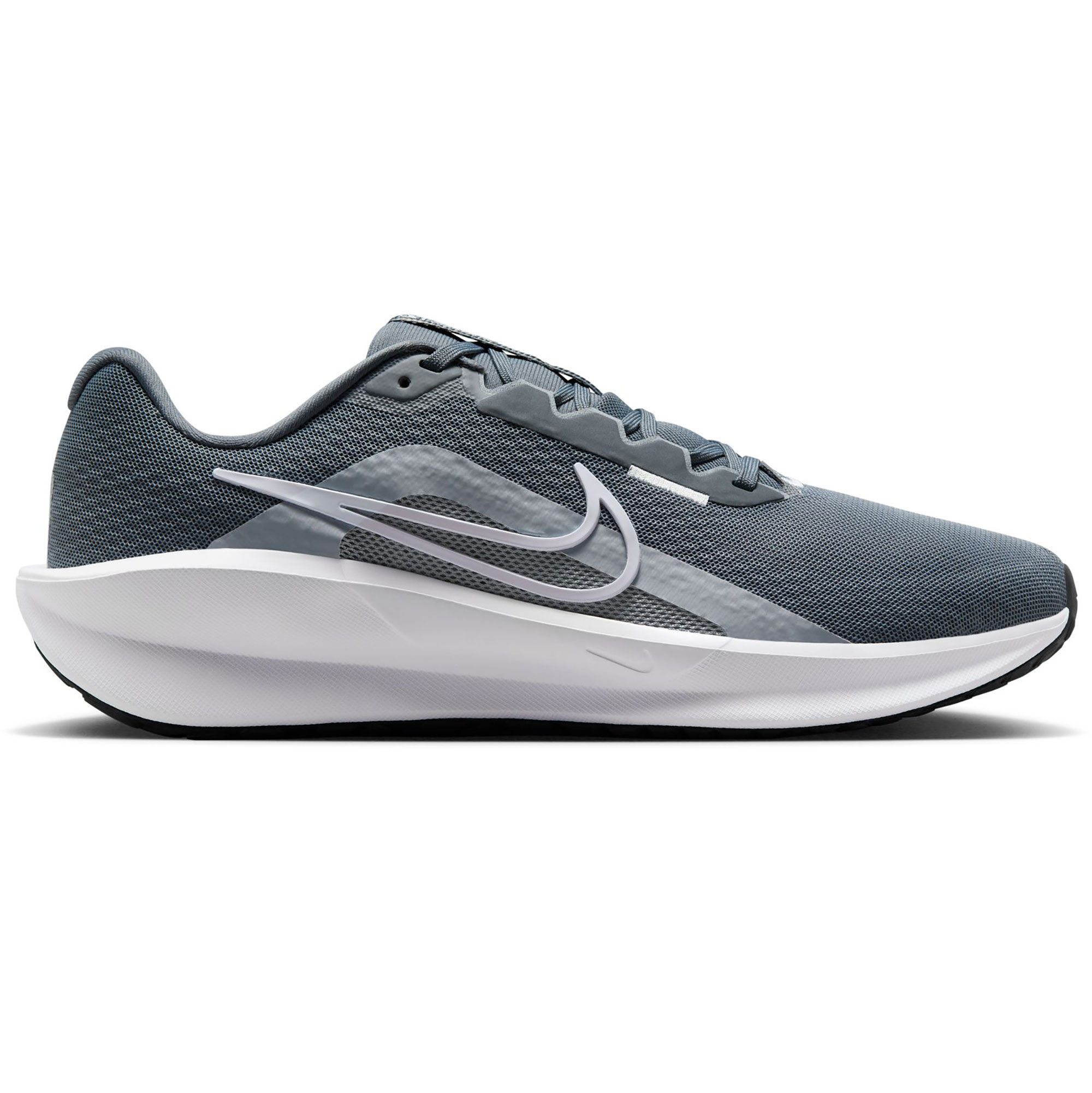 Nike Downshifter 13 Right Side View