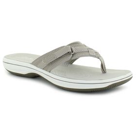 Thong Sandals Clarks Cloudsteppers Breeze Sea Right Side View