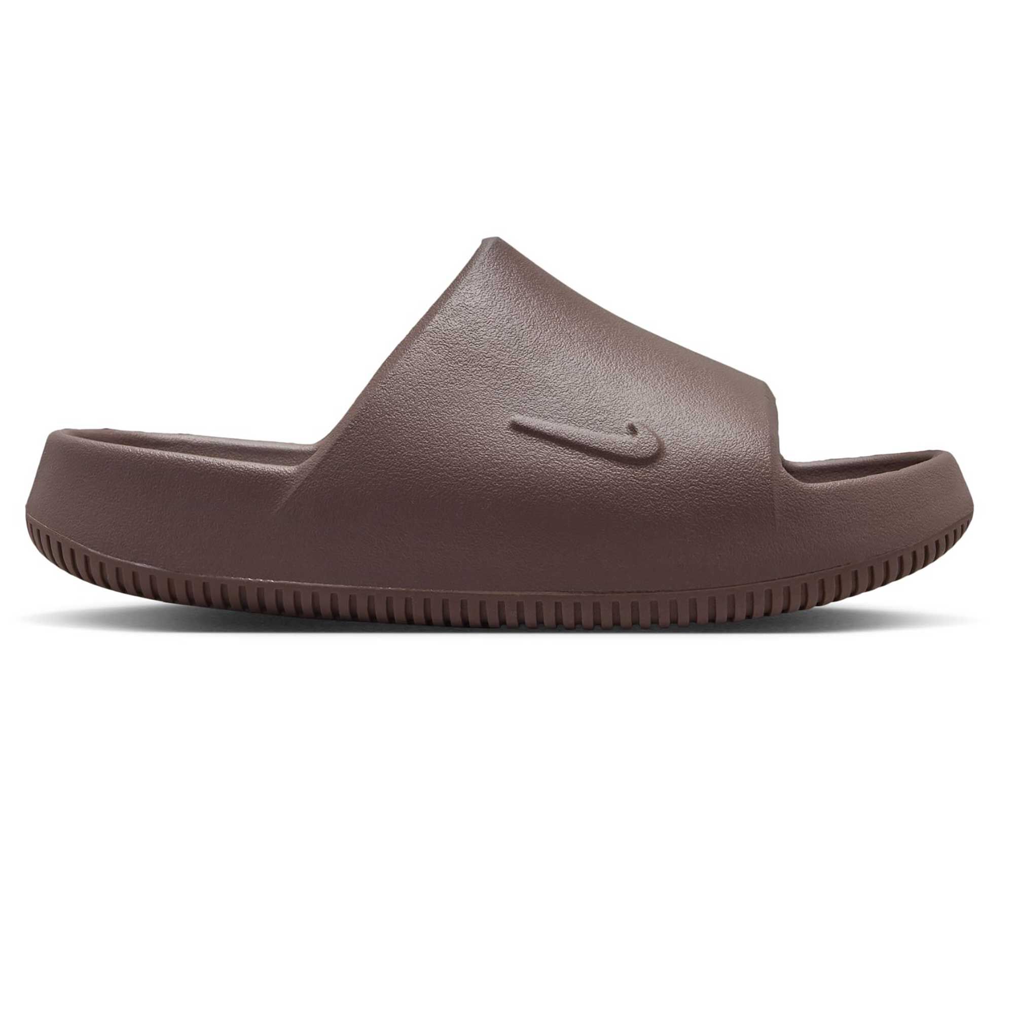 Nike Calm 2.0 Right Side View