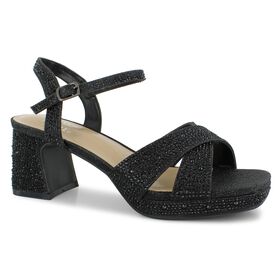  Dominique Nicole Maribel Right Side View