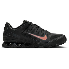  Nike Reax 8 TR Right Side View