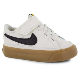  Nike Court Legacy Right Side View