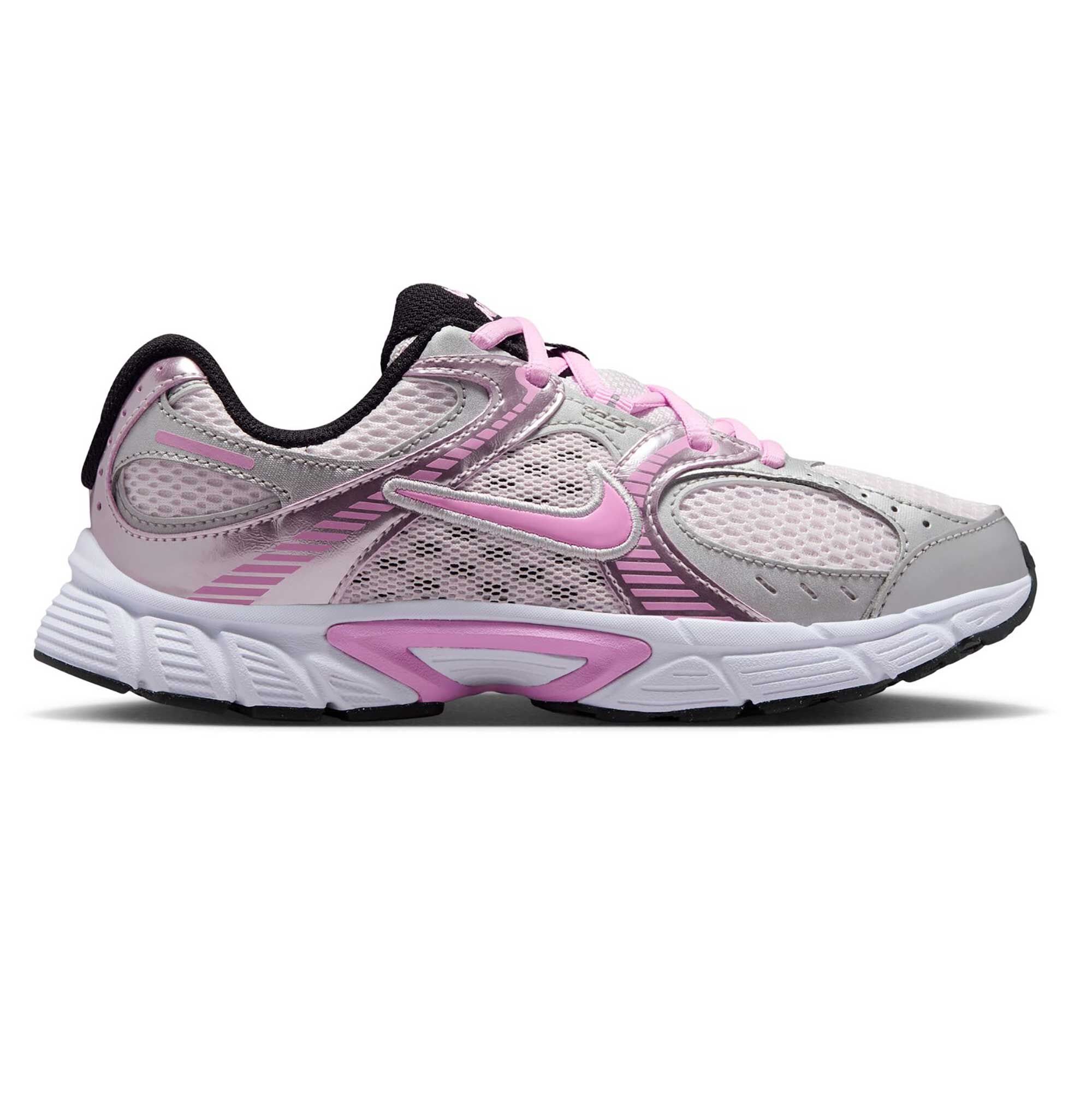 Nike V5 RNR Right Side View