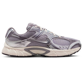 Performance & Running Shoes Nike V5 RNR Right Side View