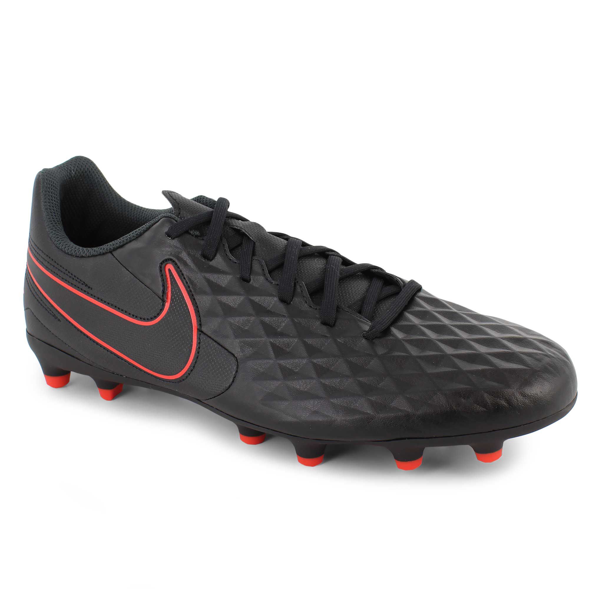 shoe carnival football cleats