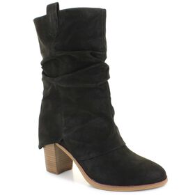 Tall Dominique Nicole Britt Right Side View