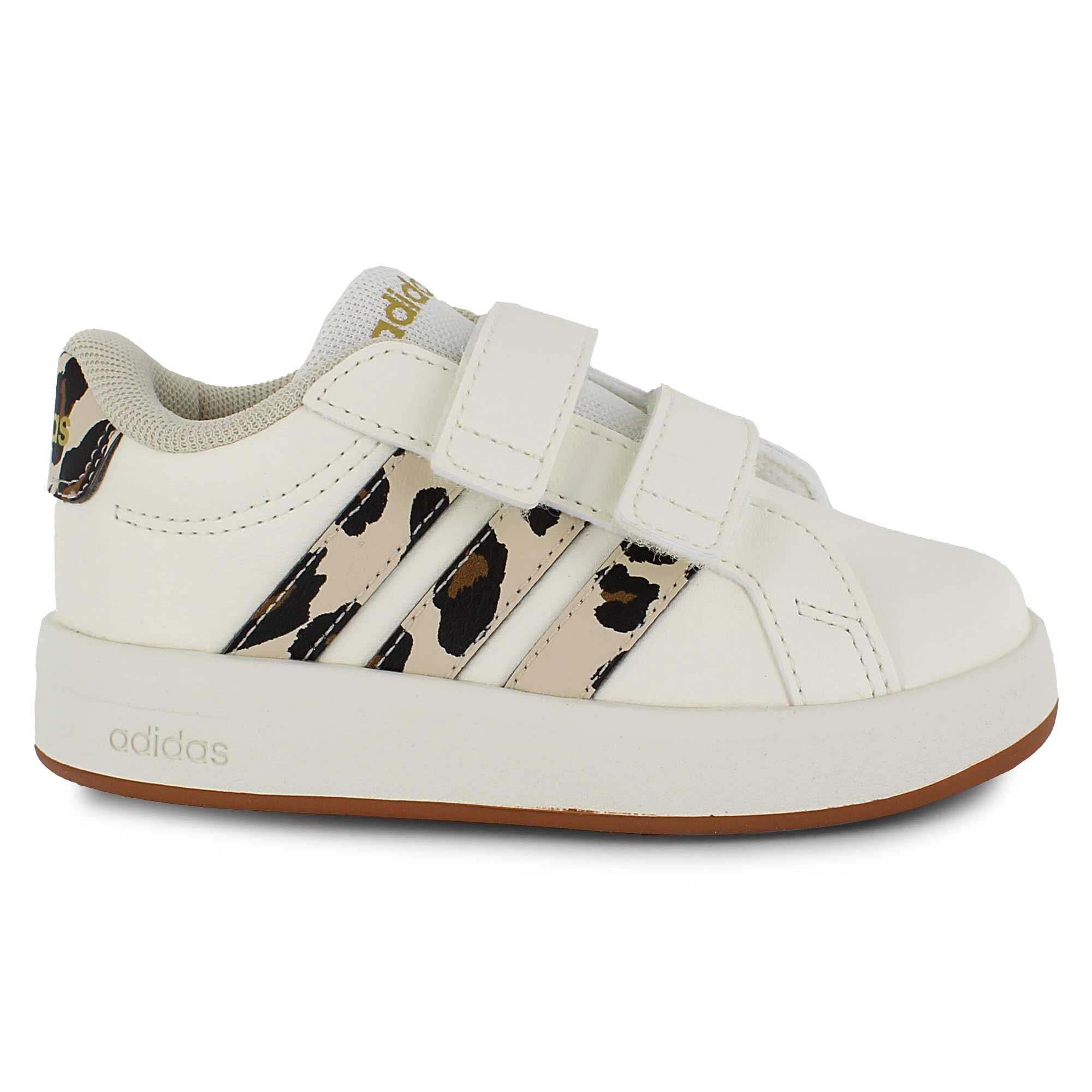 adidas Grand Court 3.0 CF I Right Side View