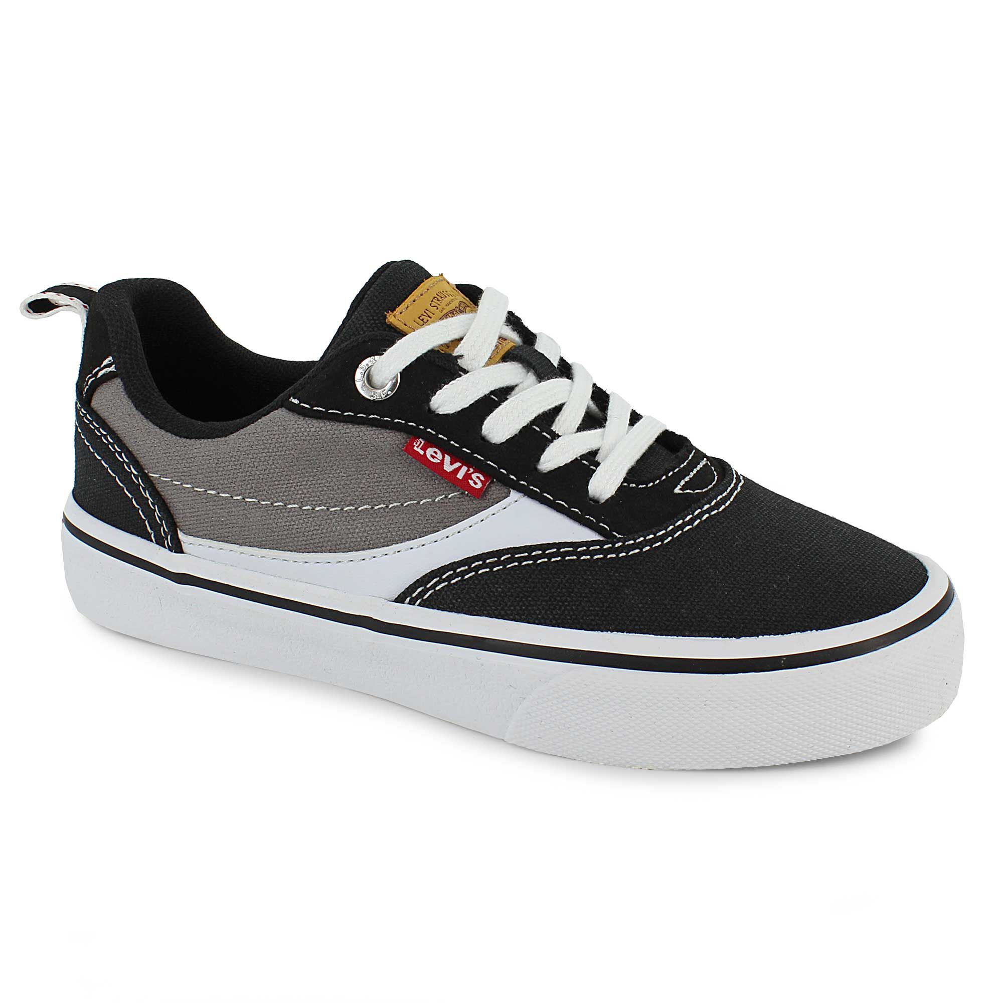 levis shoe store near me