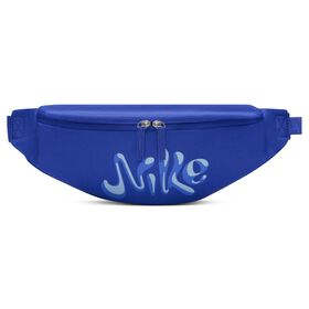  Nike Heritage Core Waistpack Front View