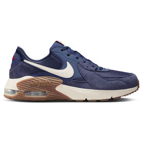 Classic & Retro Sneakers Nike Air Max Excee Right Side View