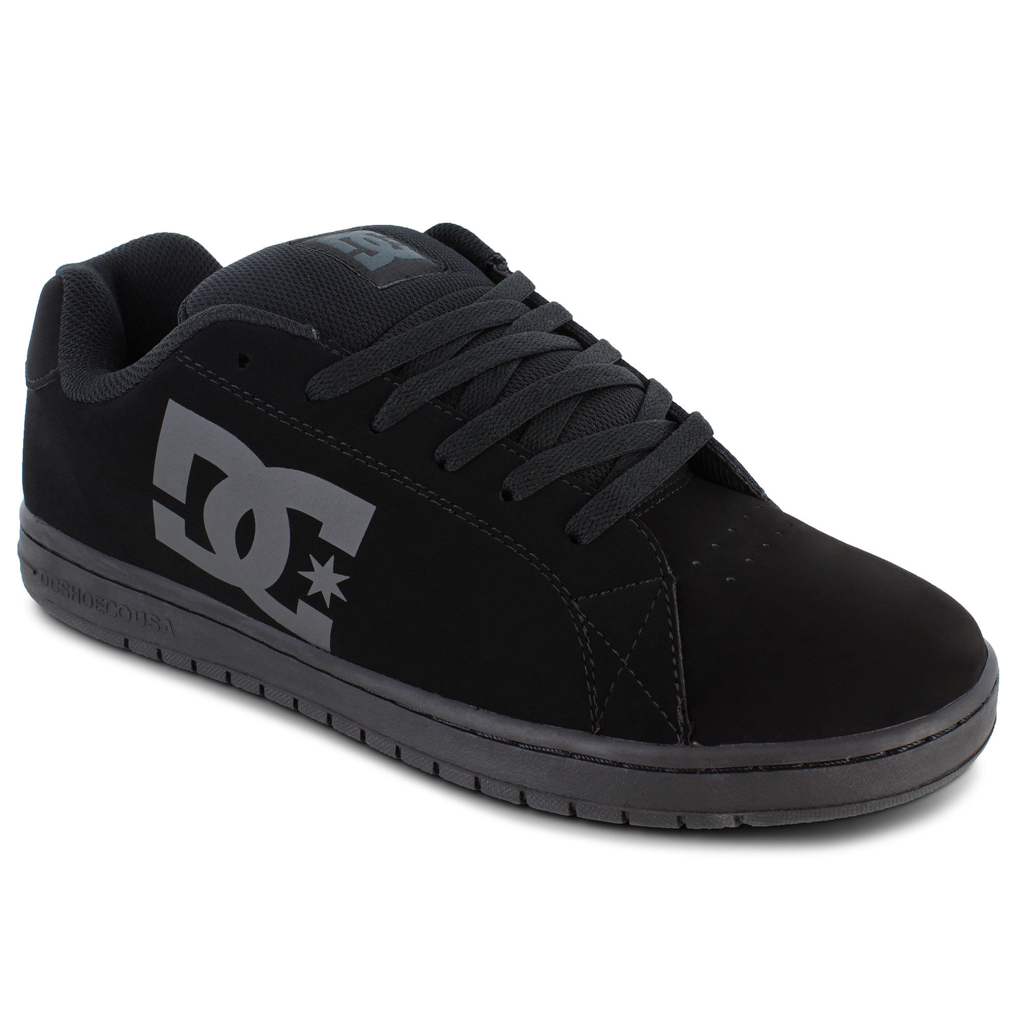 dc shoes near me