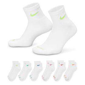Socks Women's Nike Everyday Plus Cushioned Ankle 6 Pairs Side View With Package