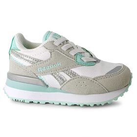  Reebok Spark Right Side View