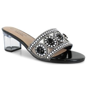  Dominique Nicole Jeryce Right Side View