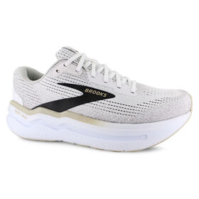  Brooks Ghost Max 2 Right Side View