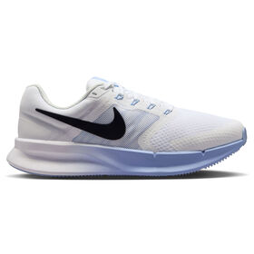  Nike Run Swift 3 Right Side View