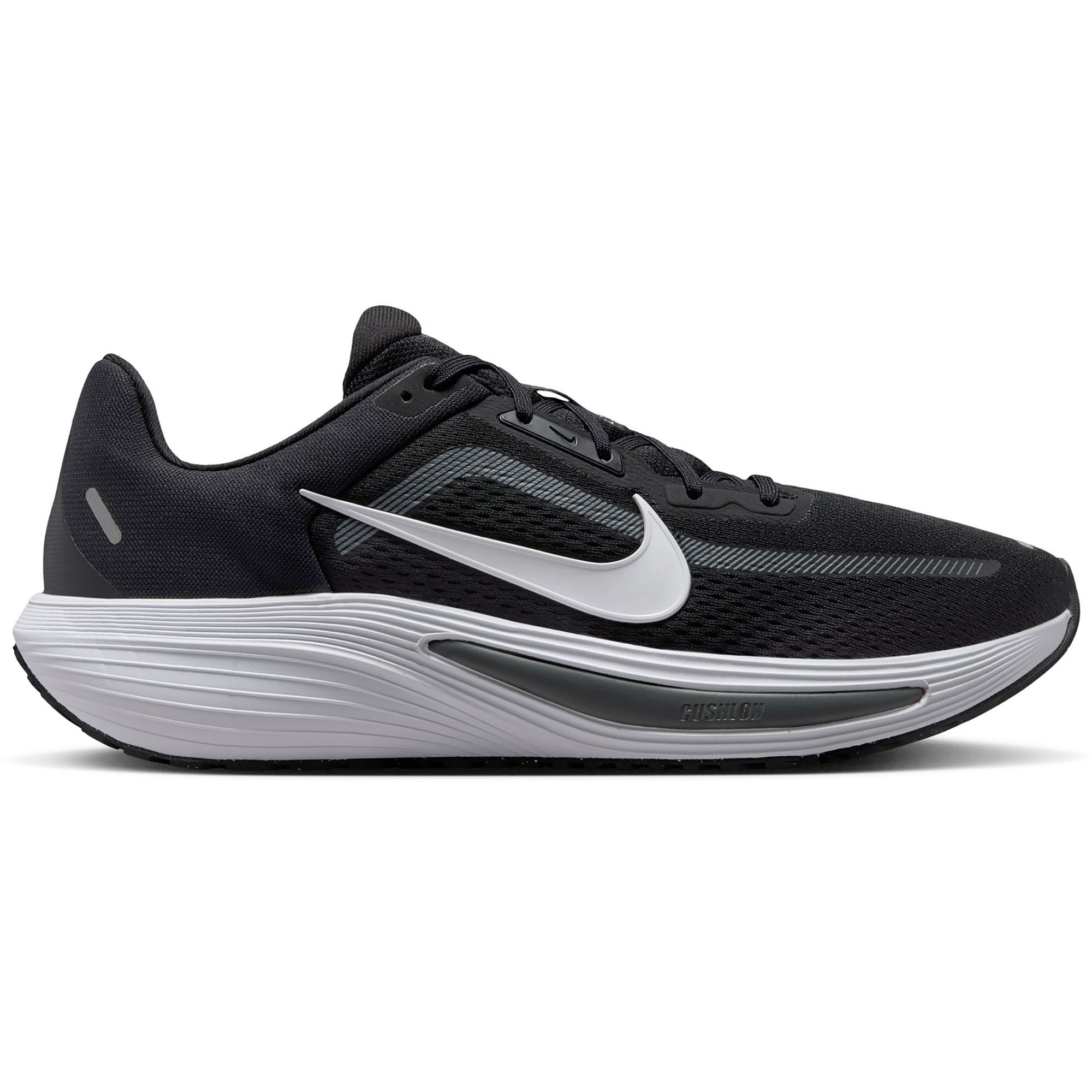 Nike Quest 7 Right Side View