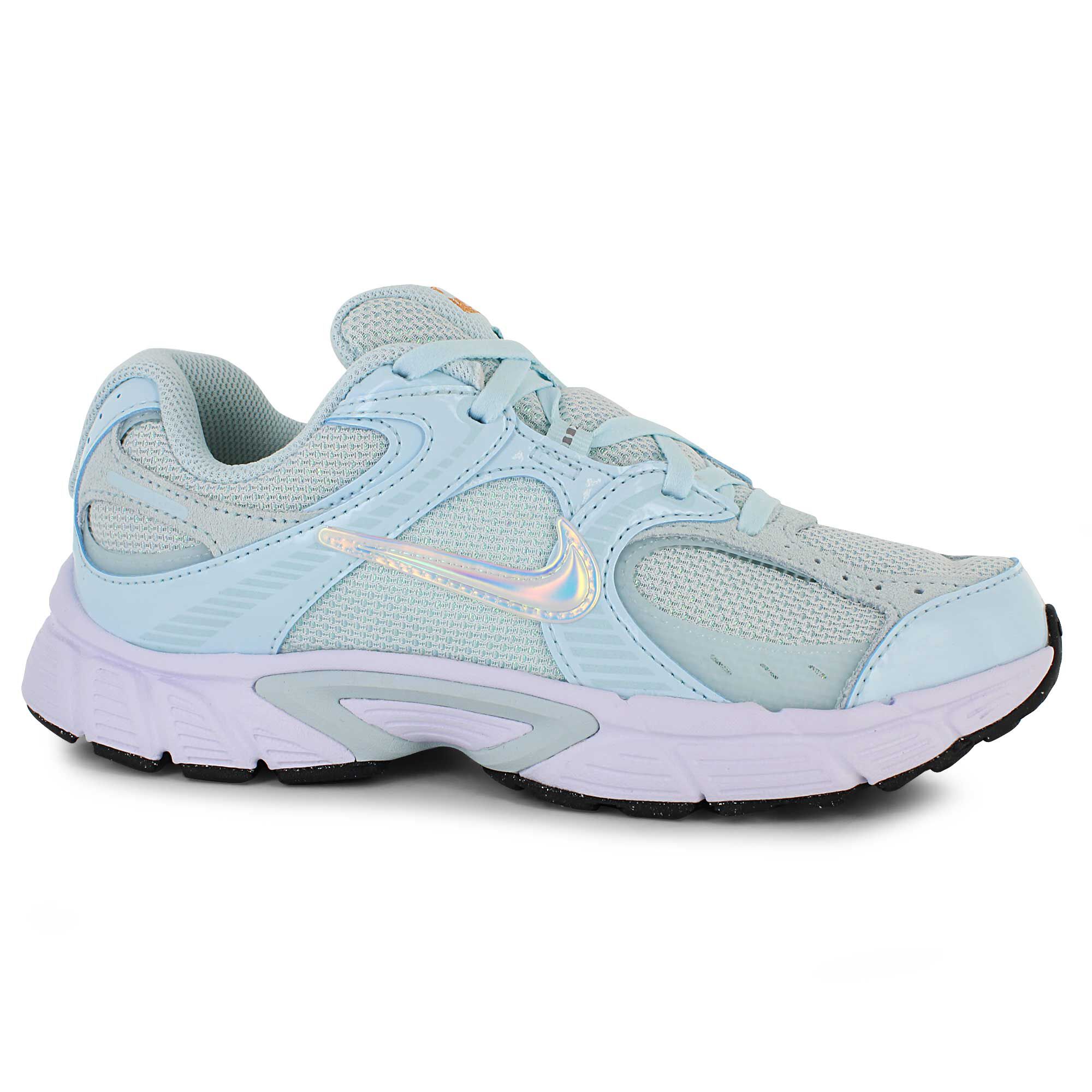 Nike V5 RNR Right Side View