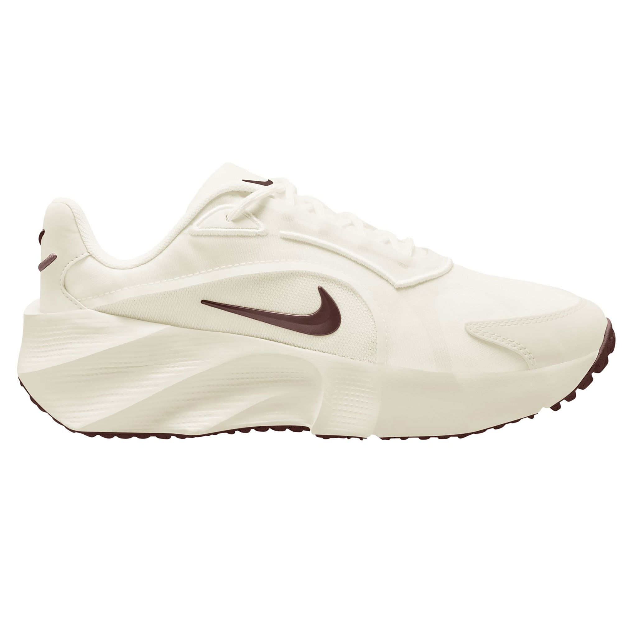 Nike Aura Edge Right Side View